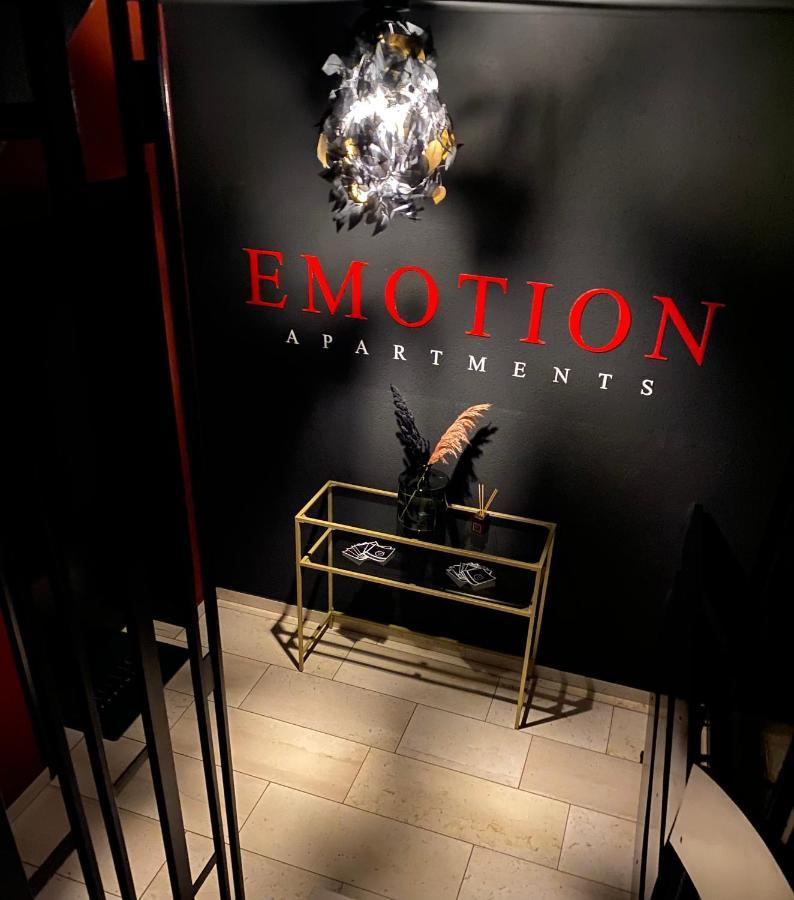 Erwachsenenhotel Bdsm Apartment Hotel Emotion Apartments Mit Privater Sauna フロートー エクステリア 写真