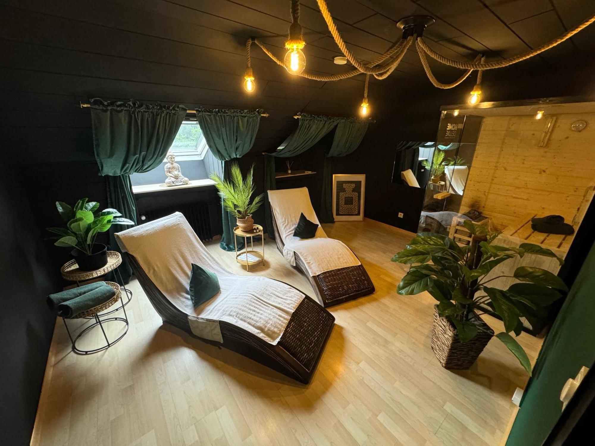 Erwachsenenhotel Bdsm Apartment Hotel Emotion Apartments Mit Privater Sauna フロートー エクステリア 写真